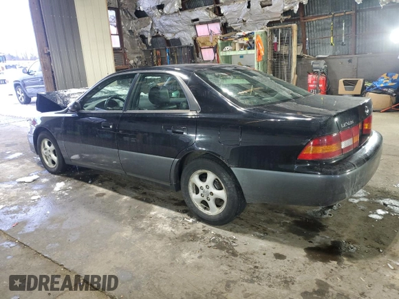 1998 Lexus ES 300 Luxury Sport Sdn with VIN JT8BF28G5W5031100, listed as a Copart auction lot 83019814 with 0 mi miles and Salvage Title. Bid and sale history available at carsss.com. Image 2.