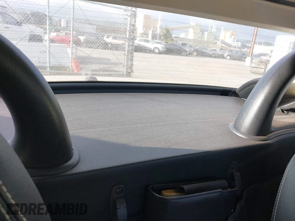 2002 Mercedes-Benz SLK 320 with VIN WDBKK65F02F241087, listed as a IAAI auction lot 41894441 with 100,232 mi miles and . Bid and sale history available at DreamBid. Image 8.