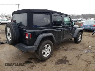 2022 Jeep Wrangler Unlimited Sport S with VIN 1C4HJXDGXNW242038, listed as a Copart auction lot 44771015 with 40,582 mi miles and Salvage Title. Bid and sale history available at DreamBid. Image 3.