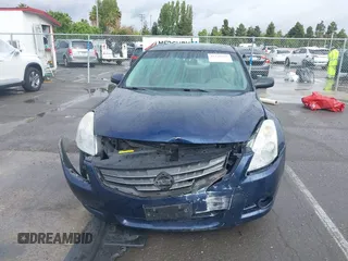 2012 Nissan Altima S z VIN 1N4AL2AP9CC193955, wystawiony jako IAAI lot #42240168 z przebiegiem 73 916 mil mil oraz . Historia ofert i sprzedaży dostępna na DreamBid. Obrazek 6.