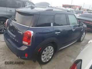 2018 MINI Countryman Cooper S with VIN WMZYT3C37J3E93910, listed as a Copart auction lot 74038734 with 0 mi miles and Salvage Title. Bid and sale history available at carsss.com. Image 3.