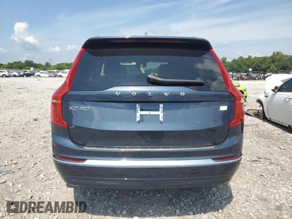 2023 Volvo XC90 Plus Bright Theme z VIN YV4H60CN5P1941258, wystawiony jako Copart lot #65315794 z przebiegiem Nie podano mil oraz Szkoda całkowita • Salvage title. Historia ofert i sprzedaży dostępna na DreamBid. Obrazek 6.