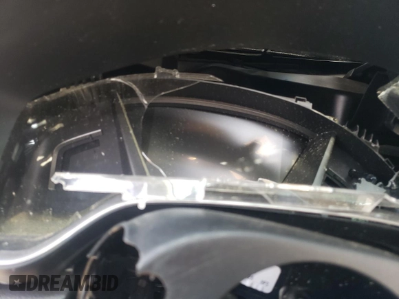 2020 Honda CR-V EX-L z VIN 7FARW1H85LE010622, wystawiony jako Copart lot #51293365 z przebiegiem Nie podano mil oraz Szkoda całkowita • Salvage title. Historia ofert i sprzedaży dostępna na DreamBid. Obrazek 9.