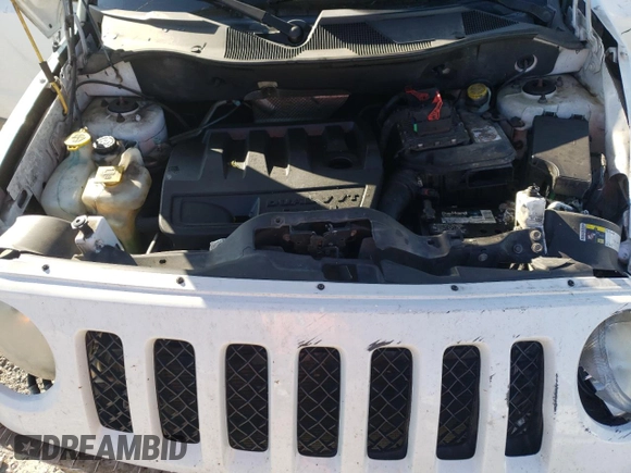 2014 Jeep Patriot Sport with VIN 1C4NJRBB8ED531095, listed as a Copart auction lot 52348895 with 204,785 mi miles and Clean Title. Bid and sale history available at carsss.com. Image 13.