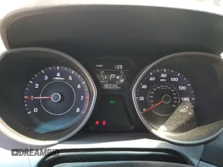 2016 Hyundai Elantra SE z VIN 5NPDH4AE1GH769874, wystawiony jako Copart lot #62957465 z przebiegiem 190 006 mil mil oraz Szkoda całkowita • Salvage title. Historia ofert i sprzedaży dostępna na DreamBid. Obrazek 9.