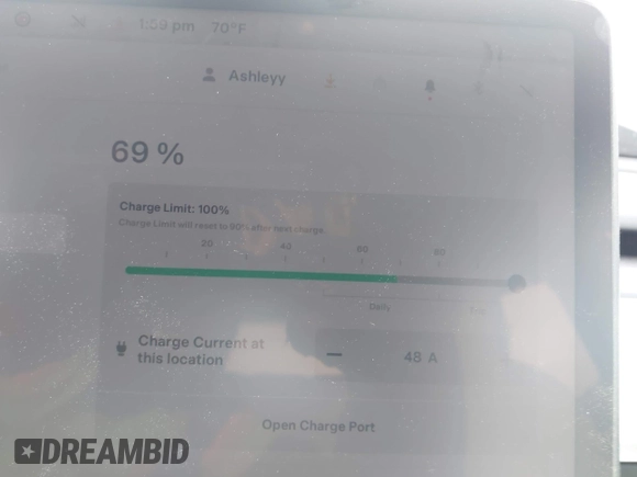 2022 Tesla Model 3 Long Range z VIN 5YJ3E1EB8NF315359, wystawiony jako IAAI lot #42035599 z przebiegiem 54 974 mil mil oraz . Historia ofert i sprzedaży dostępna na DreamBid. Obrazek 17.