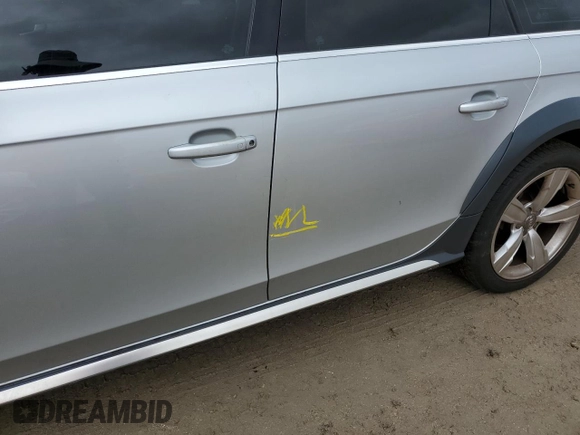 2013 Audi allroad Premium Plus with VIN WA1UFAFL2DA173021, listed as a Copart auction lot 74895264 with 107,795 mi miles and Non Repairable. Bid and sale history available at carsss.com. Image 13.