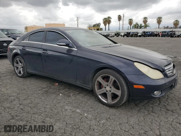 2006 Mercedes-Benz CLS-Class with VIN WDDDJ75X26A064448, listed as a Copart auction lot 52798345 with 251,982 mi miles and Salvage Title. Bid and sale history available at carsss.com. Image 4.