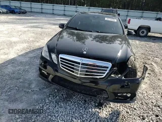 2011 Mercedes-Benz E 550 Luxury with VIN WDDHF7CB6BA416810, listed as a Copart auction lot 44770485 with 176,055 mi miles and Salvage Title. Bid and sale history available at DreamBid. Image 11.
