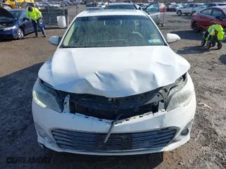 2013 Toyota Avalon XLE with VIN 4T1BK1EB4DU037825, listed as a IAAI auction lot 41963641 with 165,660 mi miles. Bid and sale history available at carsss.com. Image 6.