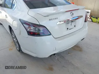 2013 Nissan Maxima SV with VIN 1N4AA5AP8DC814580, listed as a IAAI auction lot 42179159 with 122,758 mi miles and . Bid and sale history available at DreamBid. Image 6.