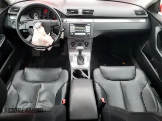 2008 Volkswagen Passat z VIN WVWXK73CX8E238508, wystawiony jako Copart lot #45810975 z przebiegiem 199 870 mil mil oraz Szkoda całkowita • Salvage title. Historia ofert i sprzedaży dostępna na DreamBid. Obrazek 8.