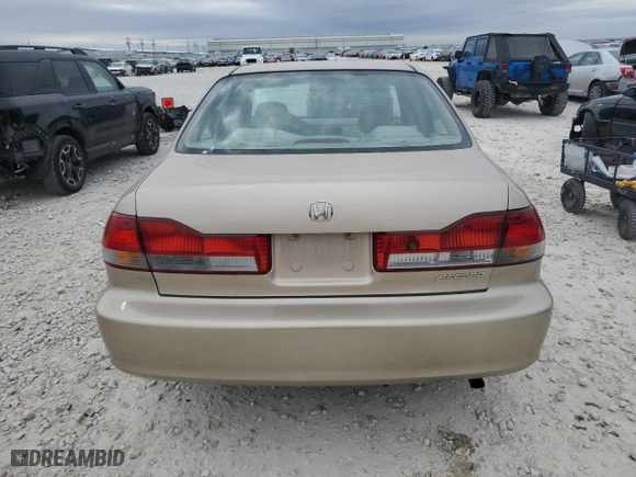 2001 Honda Accord Sdn EX with VIN 1HGCG56571A117273, listed as a Copart auction lot 47136555 with 165,837 mi miles and Salvage Title. Bid and sale history available at carsss.com. Image 6.