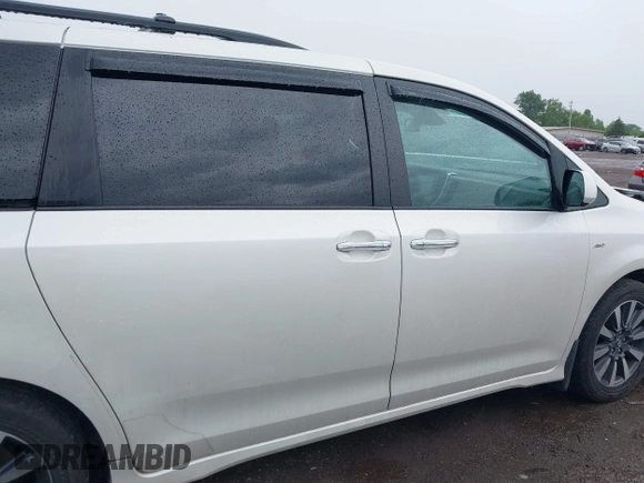 2020 Toyota Sienna XLE with VIN 5TDDZ3DC3LS231666, listed as a IAAI auction lot 42296603 with 49,075 mi miles and . Bid and sale history available at DreamBid. Image 13.
