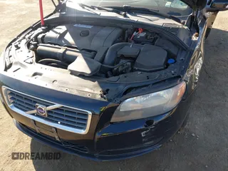 2007 Volvo S80 I6 z VIN YV1AS982071033829, wystawiony jako IAAI lot #42129113 z przebiegiem 205 949 mil mil oraz . Historia ofert i sprzedaży dostępna na DreamBid. Obrazek 6.