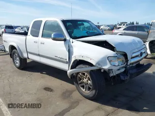 2003 Toyota Tundra SR5 with VIN 5TBBT44143S366547, listed as a IAAI auction lot 41839056 with 162,329 mi miles and . Bid and sale history available at carsss.com. Image 1.