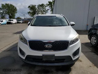 2016 Kia Sorento LX with VIN 5XYPG4A51GG020791, listed as a Copart auction lot 51502355 with 141,366 mi miles and Clean Title. Bid and sale history available at carsss.com. Image 5.