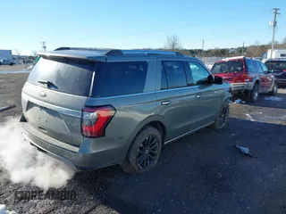 2019 Ford Expedition Limited with VIN 1FMJU2AT8KEA33195, listed as a IAAI auction lot 41222650 with 76,729 mi miles. Bid and sale history available at carsss.com. Image 4.