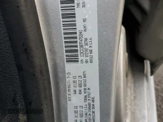 2015 Chrysler 200 S с VIN 1C3CCCBB7FN752041, выставлен на аукционе Copart как лот 49050835 с пробегом 207 890 миль миль и Списание • Salvage title. История ставок и продаж доступна на DreamBid. Изображение 12.