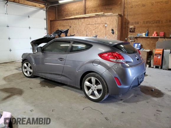 2013 Hyundai Veloster w/Black Int с VIN KMHTC6AD7DU162534, выставлен на аукционе Copart как лот 54061425 с пробегом Не указан миль и Списание • Salvage title. История ставок и продаж доступна на DreamBid. Изображение 2.