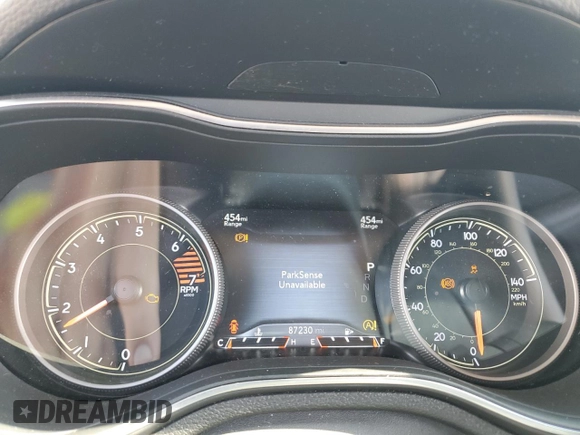 2019 Jeep Cherokee Limited с VIN 1C4PJLDB0KD170119, выставлен на аукционе Copart как лот 63515155 с пробегом 87 230 миль миль и Списание • Salvage title. История ставок и продаж доступна на DreamBid. Изображение 9.