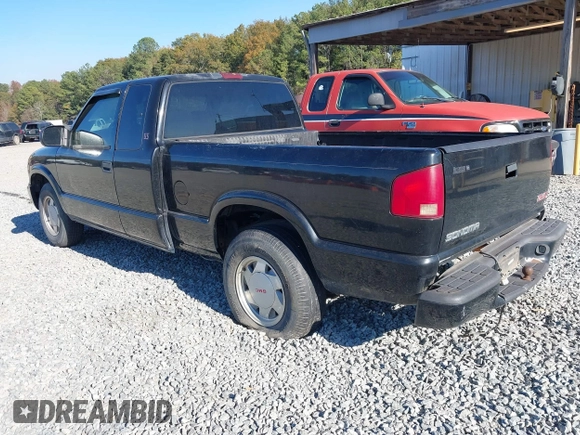 2003 GMC Sonoma z VIN 1GTCS19H138182562, wystawiony jako IAAI lot #41051512 z przebiegiem 212 117 mil mil oraz . Historia ofert i sprzedaży dostępna na DreamBid. Obrazek 3.