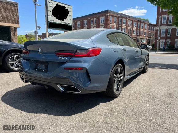 2020 BMW 8 Series 840i with VIN WBAGV2C04LCD51052, listed as a Copart auction lot 53079133 with 28,184 mi miles. Bid and sale history available at carsss.com. Image 4.