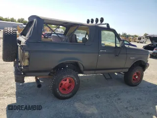 1993 Ford Bronco Custom with VIN 1FMEU15H0PLA22387, listed as a Copart auction lot 65433825 with Not provided miles and Clean title. Bid and sale history available at DreamBid. Image 3.