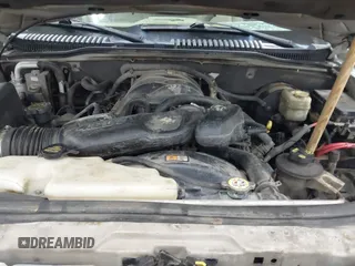 2006 Mercury Mountaineer Premier z VIN 4M2EU48856UJ25700, wystawiony jako IAAI lot #42061319 z przebiegiem 183 229 mil mil oraz . Historia ofert i sprzedaży dostępna na DreamBid. Obrazek 10.