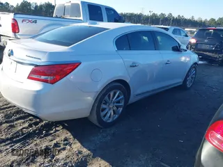 2015 Buick LaCrosse Leather with VIN 1G4GB5G30FF249390, listed as a IAAI auction lot 41613695 with 111,418 mi miles. Bid and sale history available at carsss.com. Image 4.