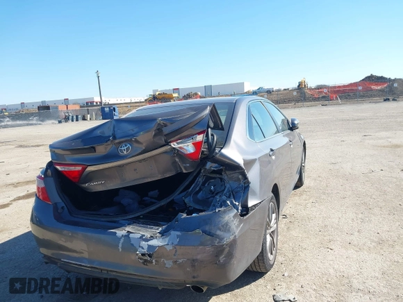 2017 Toyota Camry XLE with VIN 4T1BF1FK6HU377809, listed as a IAAI auction lot 41759609 with 210,509 mi miles and . Bid and sale history available at DreamBid. Image 4.