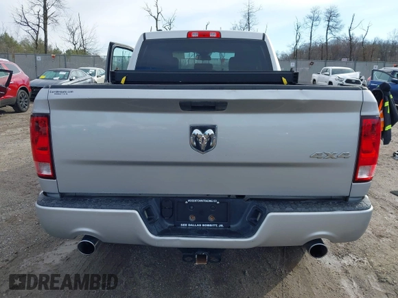 2014 Ram 1500 Express z VIN 1C6RR7FTXES136971, wystawiony jako IAAI lot #41845334 z przebiegiem 94 893 mil mil oraz . Historia ofert i sprzedaży dostępna na DreamBid. Obrazek 16.