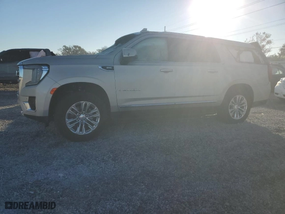 2023 GMC Yukon XL SLT with VIN 1GKS2GKD1PR248909, listed as a Copart auction lot 82098844 with 22,788 mi miles and Non Repairable. Bid and sale history available at carsss.com. Image 1.