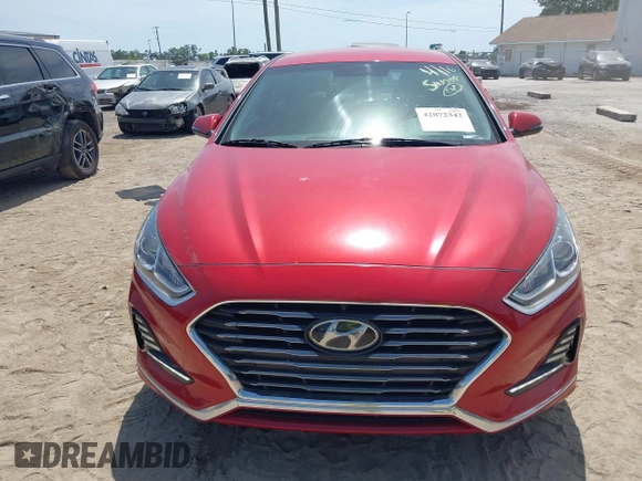 2018 Hyundai Sonata Sport with VIN 5NPE34AF3JH664160, listed as a IAAI auction lot 42072342 with 98,478 mi miles and . Bid and sale history available at carsss.com. Image 12.