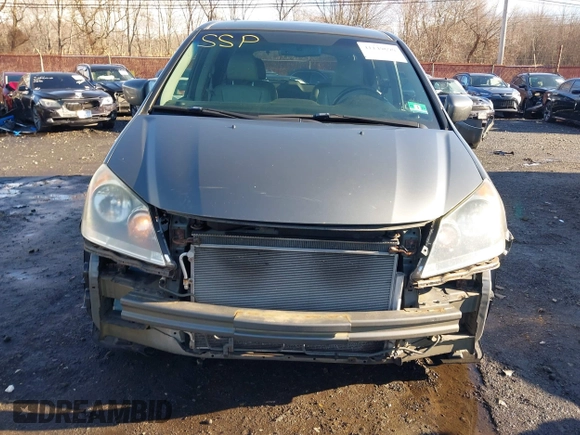 2008 Honda Odyssey EX-L with VIN 5FNRL38708B401000, listed as a IAAI auction lot 41149690 with 111,398 mi miles. Bid and sale history available at carsss.com. Image 12.