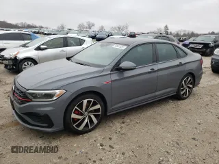 2021 Volkswagen Jetta GLI S z VIN 3VW6T7BU8MM059646, wystawiony jako Copart lot #50851335 z przebiegiem 29 736 mil mil oraz Szkody całkowita. Historia ofert i sprzedaży dostępna na DreamBid. Obrazek 1.