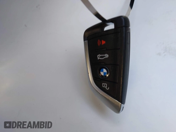 2021 BMW 5 Series 530i z VIN WBA53BH01MCF65097, wystawiony jako IAAI lot #42783119 z przebiegiem 91 829 mil mil oraz . Historia ofert i sprzedaży dostępna na DreamBid. Obrazek 11.