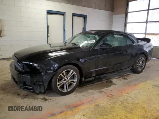 2014 Ford Mustang V6 with VIN 1ZVBP8EM7E5262247, listed as a Copart auction lot 47627165 with 138,341 mi miles and Clean Title. Bid and sale history available at carsss.com. Image 1.