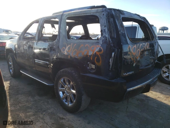 2008 GMC Yukon Denali with VIN 1GKFK638X8J223052, listed as a Copart auction lot 46950984 with 0 mi miles and Salvage Title. Bid and sale history available at carsss.com. Image 2.