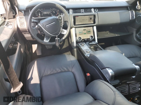 2020 Land Rover Range Rover P525 HSE with VIN SALGS2SE6LA596610, listed as a Copart auction lot 61642135 with 31,829 mi miles and Salvage title. Bid and sale history available at DreamBid. Image 8.