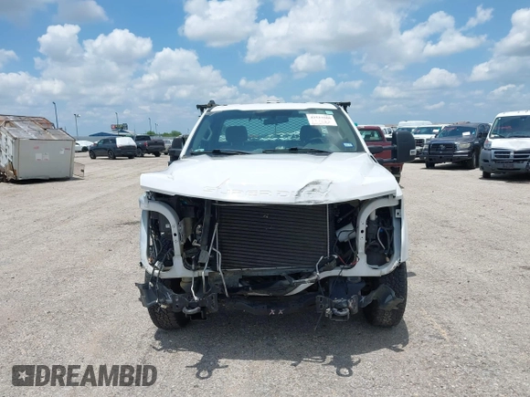 2019 Ford F-250 XL with VIN 1FDBF2A62KEF59427, listed as a IAAI auction lot 42523580 with 80,243 mi miles and . Bid and sale history available at DreamBid. Image 12.