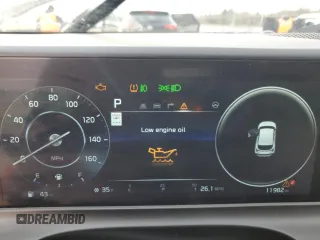 2024 Kia Seltos SX z VIN KNDETCA7XR7563829, wystawiony jako Copart lot #84300884 z przebiegiem 11 982 mil mil oraz Szkoda całkowita • Salvage title. Historia ofert i sprzedaży dostępna na DreamBid. Obrazek 9.