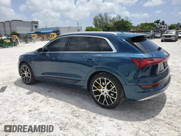 2019 Audi e-tron Prestige с VIN WA1VABGE8KB013239, выставлен на аукционе Copart как лот 66461565 с пробегом 52 301 миль миль и Чистый • Clean title. История ставок и продаж доступна на DreamBid. Изображение 2.