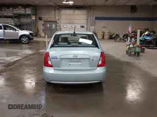 2011 Hyundai Accent GLS z VIN KMHCN4AC1BU605828, wystawiony jako IAAI lot #42129829 z przebiegiem 154 224 mil mil oraz . Historia ofert i sprzedaży dostępna na DreamBid. Obrazek 16.