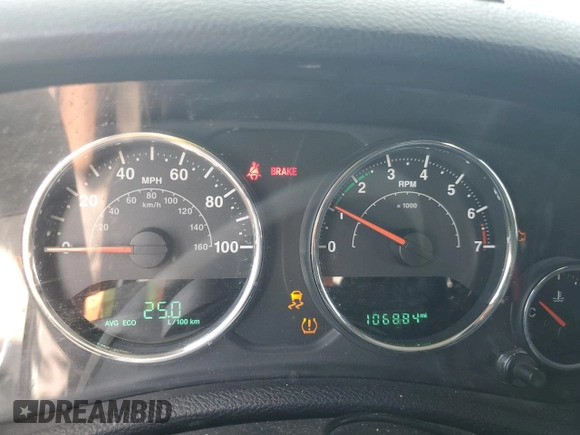 2016 Jeep Wrangler Unlimited Sport с VIN 1C4BJWDG2GL265592, выставлен на аукционе Copart как лот 56429725 с пробегом 106 884 миль миль и Списание • Salvage title. История ставок и продаж доступна на DreamBid. Изображение 9.