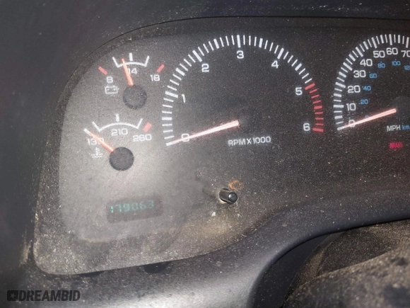 2001 Dodge Ram 1500 Work Special with VIN 1B7HC16X51S796822, listed as a IAAI auction lot 41197024 with 179,063 mi miles. Bid and sale history available at carsss.com. Image 7.