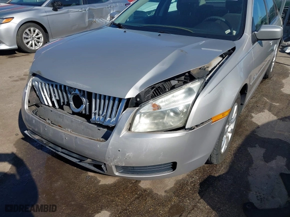 2008 Mercury Milan with VIN 3MEHM07Z58R633485, listed as a IAAI auction lot 41764314 with 60,842 mi miles. Bid and sale history available at carsss.com. Image 6.