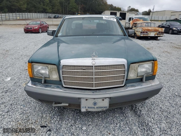 1987 Mercedes-Benz 300 Series 300SDL with VIN WDBCB25D1HA325145, listed as a Copart auction lot 79363214 with 164,882 mi miles and Non Repairable. Bid and sale history available at carsss.com. Image 5.