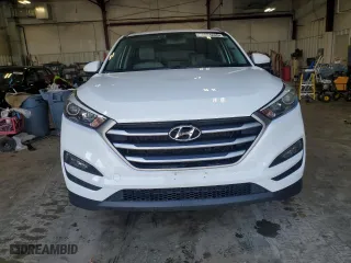 2017 Hyundai Tucson SE with VIN KM8J3CA49HU479694, listed as a Copart auction lot 54021245 with 73,296 mi miles and Non Repairable. Bid and sale history available at carsss.com. Image 5.