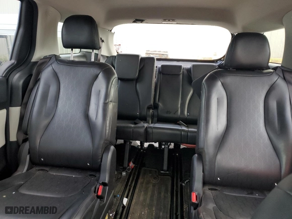 2023 Kia Carnival LX with VIN KNDNB4H31P6235052, listed as a Copart auction lot 65364314 with 29,959 mi miles and Salvage Title. Bid and sale history available at carsss.com. Image 10.